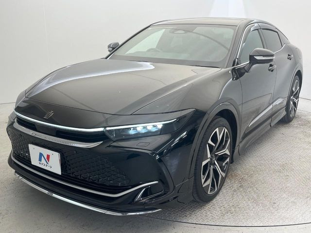 クラウンクロスオーバー2.5 G アドバンスト レザー パッケージ E-Four 4WD