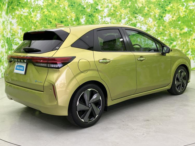 ノートオーラ1.2 G レザーエディション