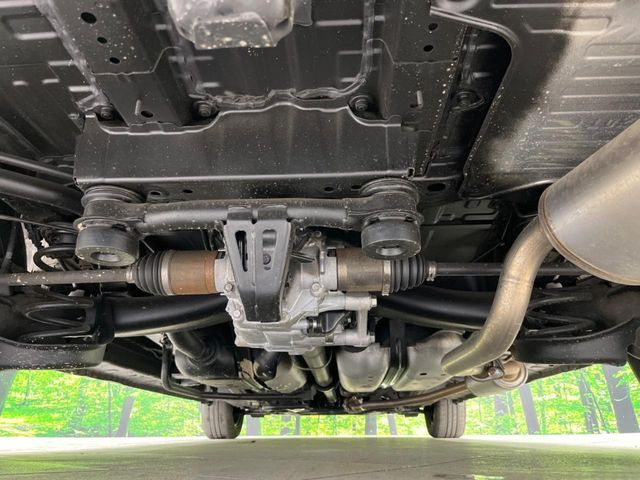 下回りがきれいなうちに、防錆加工の施工がオススメ。降雪地域はもちろん、沿岸部にお住いの方や、趣味でマリン・ウィンタースポーツをされる方にご好評いただいております。