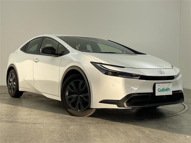 プリウス1.8 X E-Four 4WD