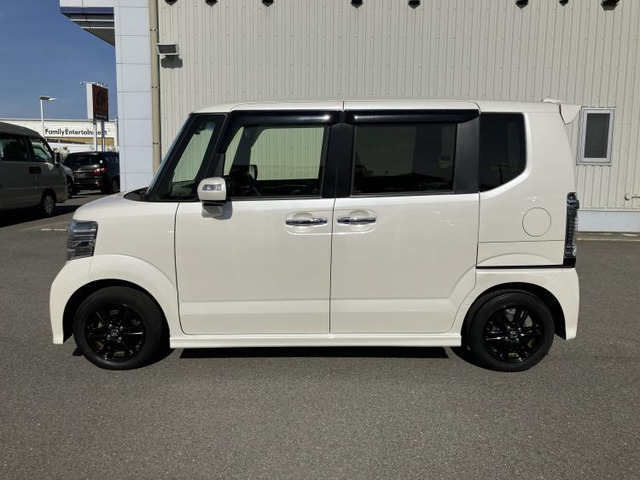 N-WGNカスタムG SS ブラックスタイルパッケージ