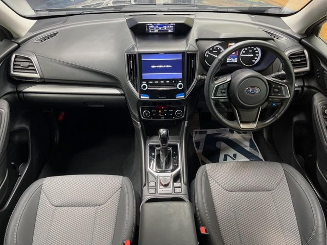 フォレスター2.5 X エディション 4WD