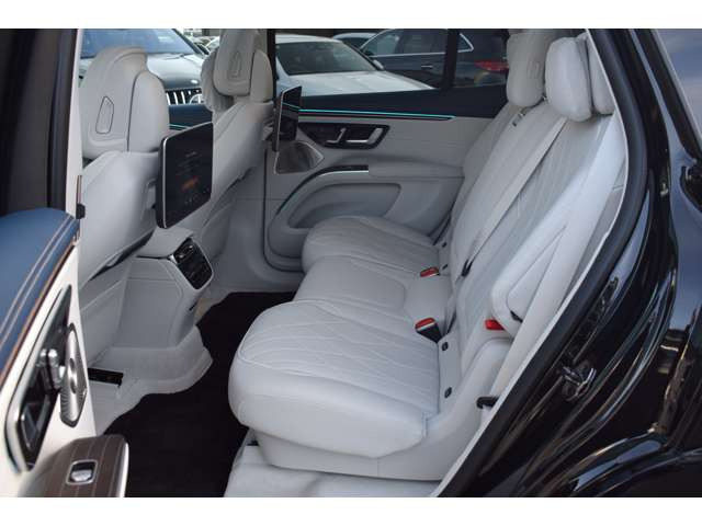 EQS SUV450 4マチック AMGラインパッケージ 4WD