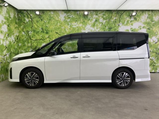 セレナ2.0 ハイウェイスターV