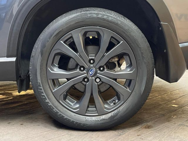 �y�O���[�h��p����18�C���`�A���~�z�C�[���z�f�U�C�����̍��������A���~�z�C�[���𑕒����Ă���܂��B�e��ЊO�A���~�z�C�[����A�X�^�b�h���X�^�C�����戵�����Ă���܂��B���񂲑��k����������