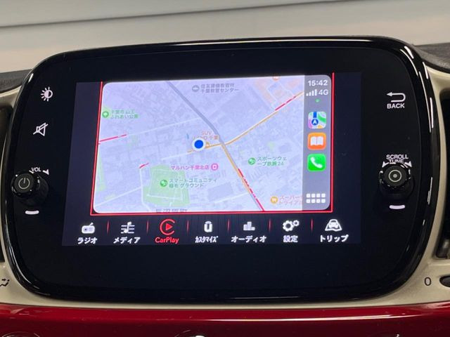 ●Apple Car Play:スマホとの有線接続で、ナビ・オーディオ再生などスマホのアプリ機能が画面でも使える便利機能です!