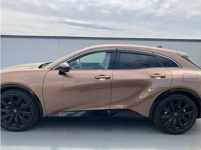 クラウンスポーツ2.5 Z E-Four 4WD