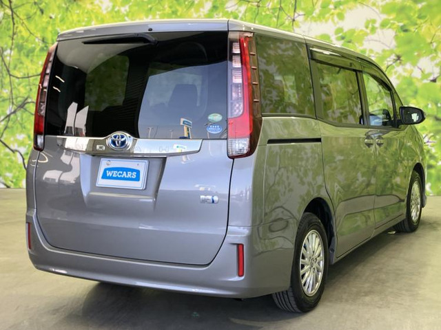 ノア1.8 ハイブリッド X ディライトプラス