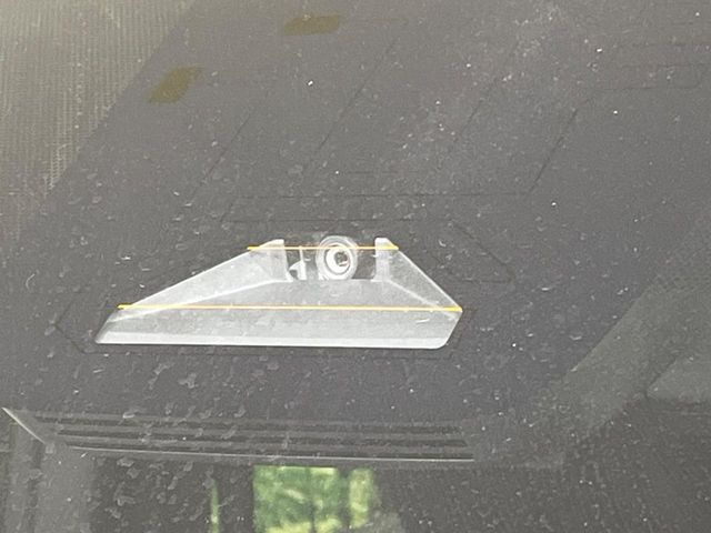 ヴォクシー1.8 ハイブリッド S-Z