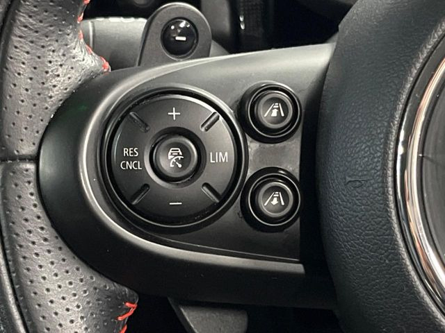 �����[�_�[�N���[�Y�R���g���[��:�O�̎ԂƂ̎Ԋԋ��������ɂƂ�A��葬�x�Ŏ������s���Ă���鎟����̃N���[�Y�R���g���[��!��ɍ������H�⎩���Ԑ�p���H�Ŏg�p����֗��ȋ@�\�ł�!