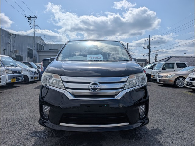 セレナ2.0 ハイウェイスター Vセレクション 4WD