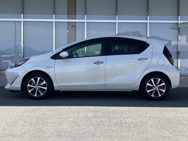 アクア1.5 S スタイルブラック