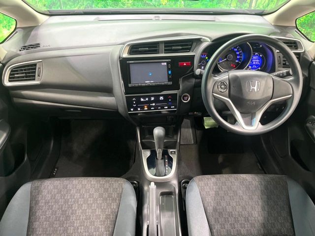 フィット1.3 13G Fパッケージ