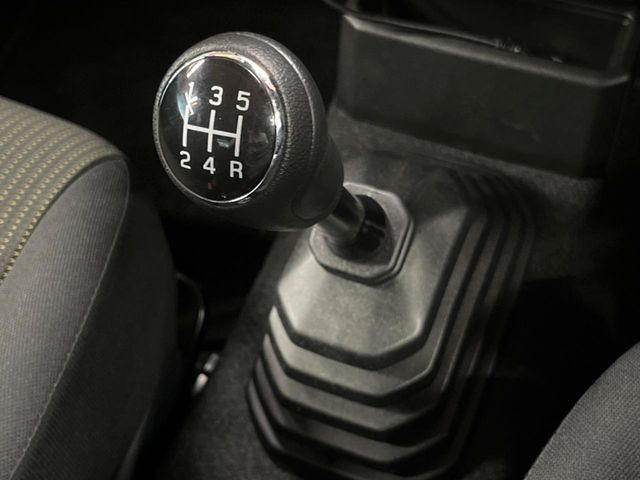 ジムニーシエラ1.5 JC 4WD