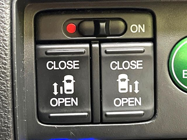 オデッセイ2.4 アブソルート EX