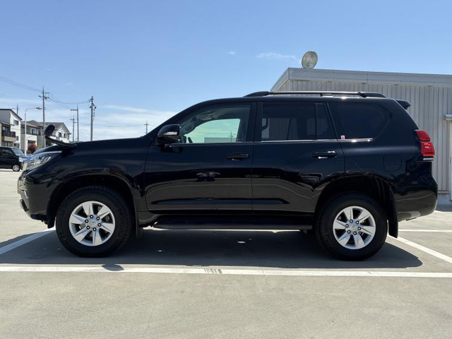 ランドクルーザープラド2.8 TX ディーゼル 4WD