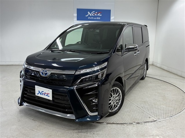 ヴォクシー1.8 ハイブリッド ZS 煌III