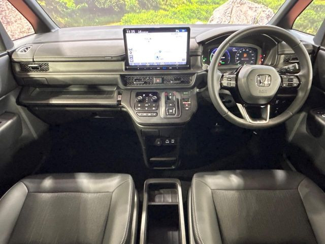 ステップワゴン2.0 e:HEV スパーダ