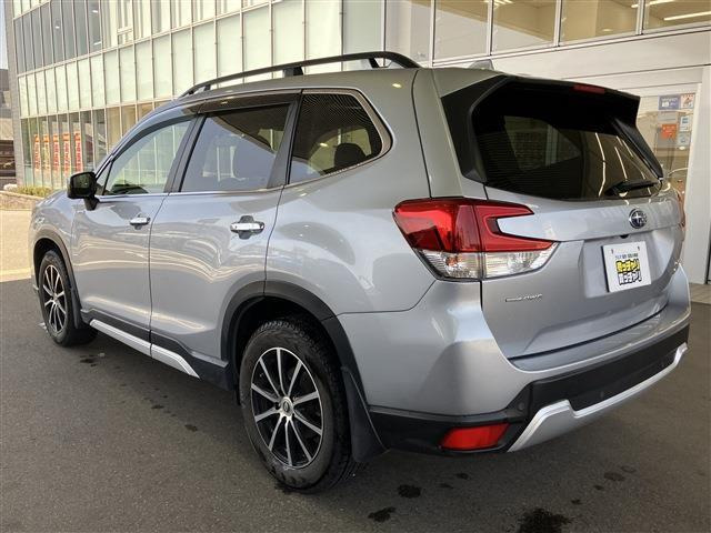 フォレスター2.0 アドバンス 4WD