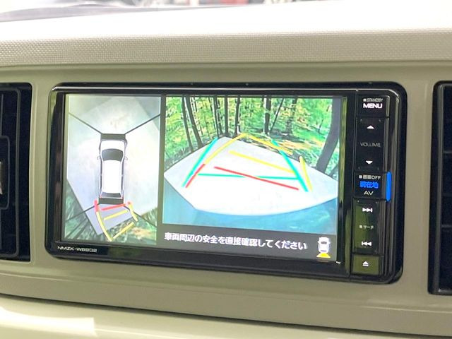 �y�p�m���}���j�^�[�z��p�̃J�����ɂ��A�ォ�猩���낵���悤�Ȏ��_��360�x�N���}�̎��͂��m�F���邱�Ƃ��ł��܂������p�������m�F���₷���A�����ꏊ�ł̐؂�Ԃ��⒓�Ԃ��X���[�Y�ɍs���܂��B