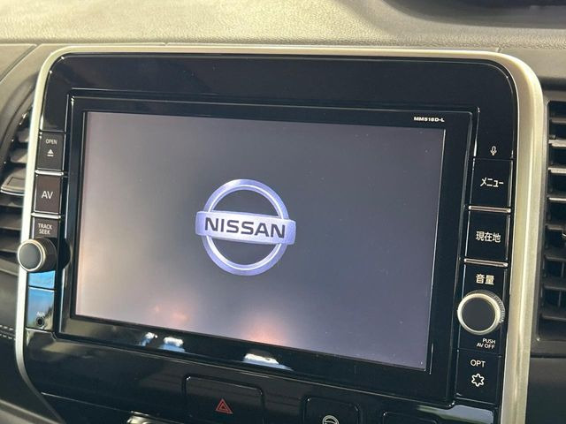 セレナ2.0 ハイウェイスター VセレクションII