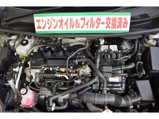 ヤリス1.5 ハイブリッド X E-Four 4WD
