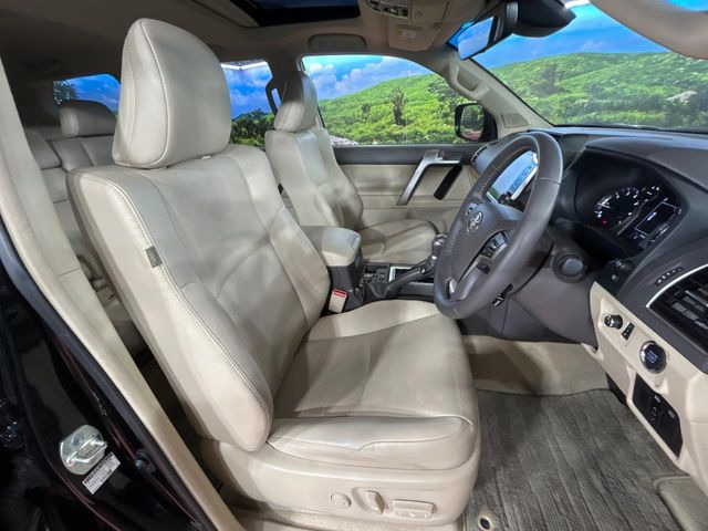 �y�p���[�V�[�g�z�X�C�b�`��ŊȒP�ɃV�[�g�̔��������\!�d��������͂�����܂���!���K�ȃV�[�g�|�W�V�����ɃZ�b�g���āA���K�ȃh���C�u�����y���݂��������B