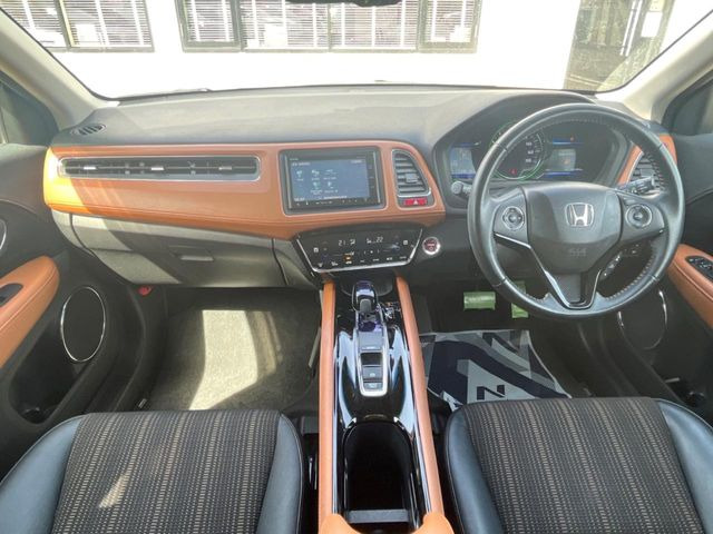 ヴェゼル1.5 ハイブリッド Z