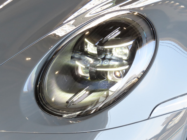 911カレラ GTS PDK