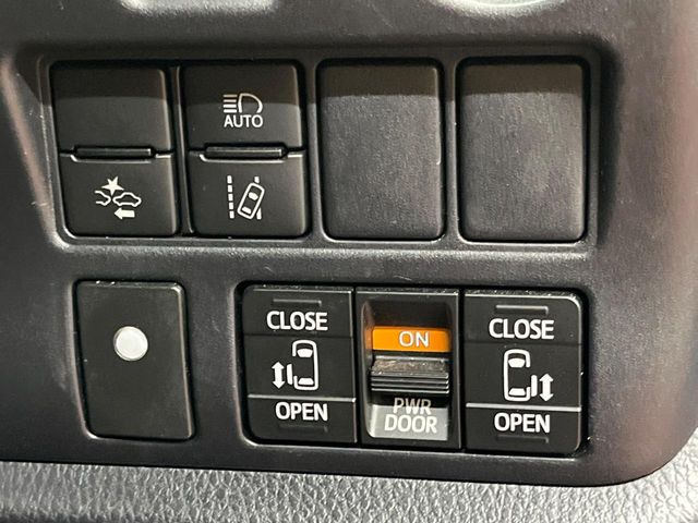 ヴォクシー2.0 ZS 煌III