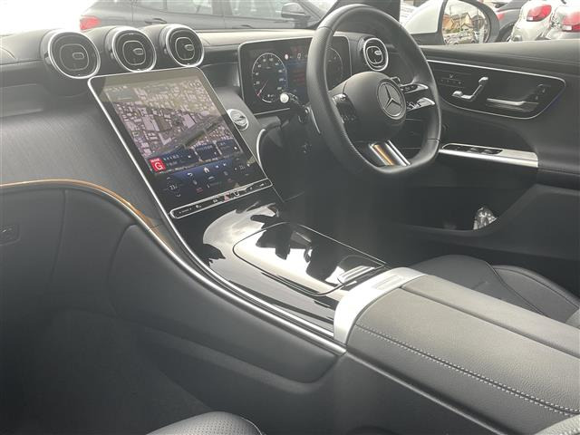 GLC220d 4マチック AMGライン 4WD