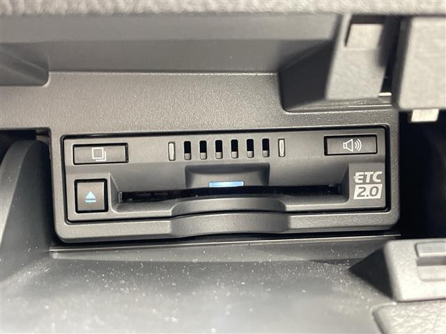 ES300h Fスポーツ