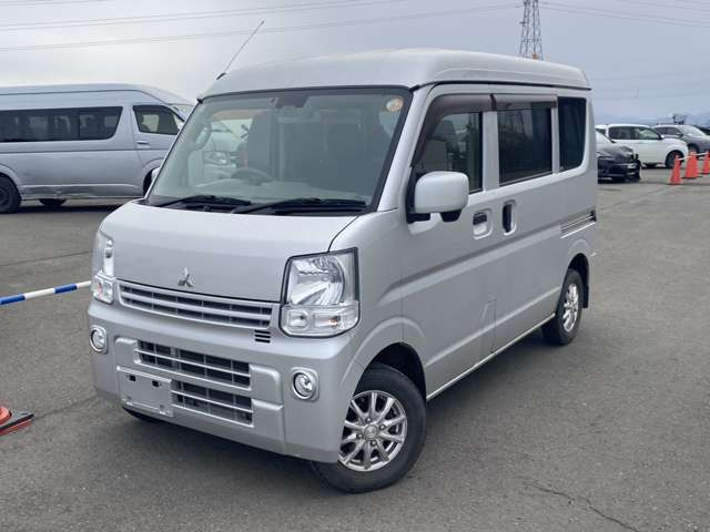こちらのクルマは事前にオイル交換を実施しております♪
