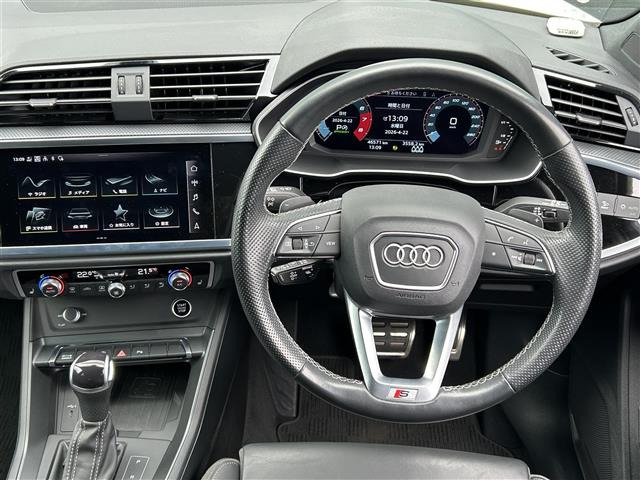 Q3スポーツバック35 TFSI Sライン