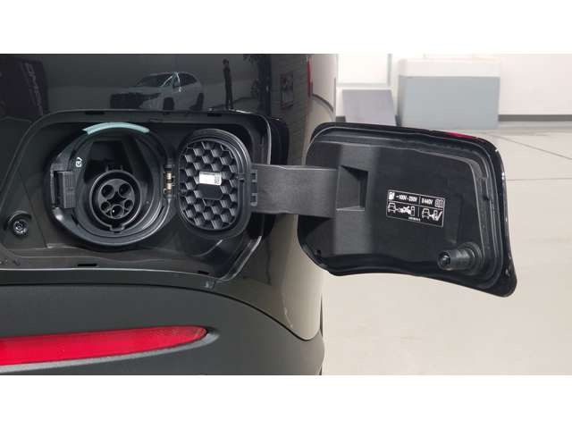 GLCクーペ350e 4マチック スポーツ エディションスター 4WD