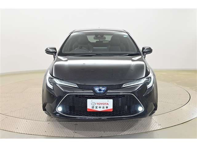 カローラツーリング1.8 ハイブリッド W×B