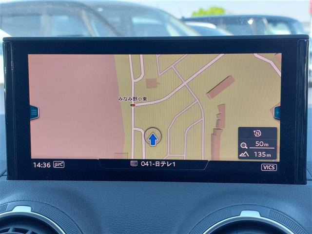 Q21.0 TFSI スポーツ