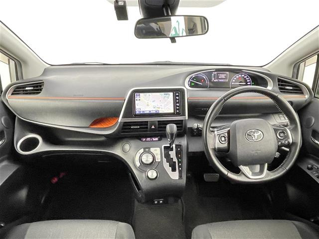 シエンタハイブリッド 1.5 ファンベース G