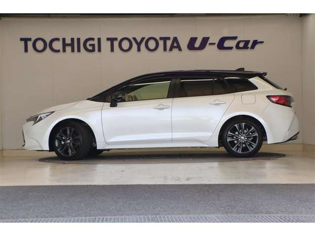 カローラツーリング1.8 ハイブリッド W×B