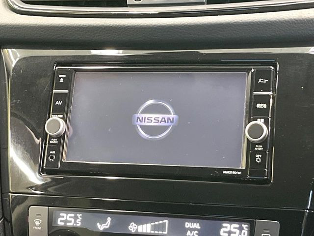 エクストレイル2.0 20Xi