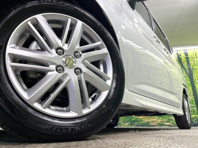 �y�����A���~�z�C�[���z�O�ςɃ}�b�`���������A���~�z�C�[���𑕒����Ă���܂��B�e��ЊO�A���~�z�C�[����A�X�^�b�h���X�^�C�����戵�����Ă���܂��B���񂲑��k����������