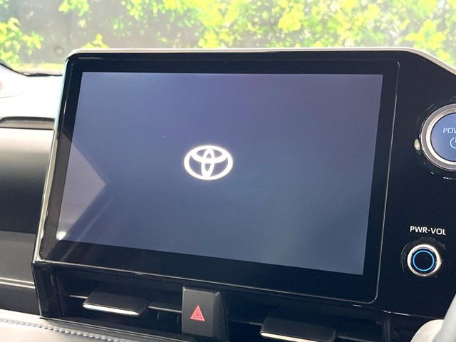 ヴォクシー1.8 ハイブリッド S-Z