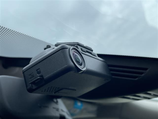 セレナ1.2 e-POWER ハイウェイスターV