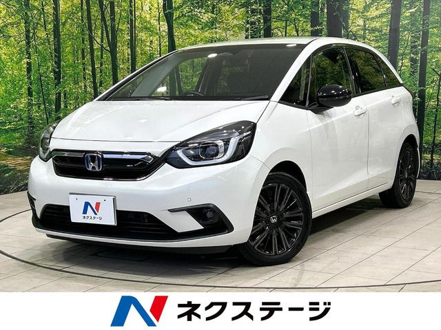 フィット1.5 e:HEV ホーム カーサ