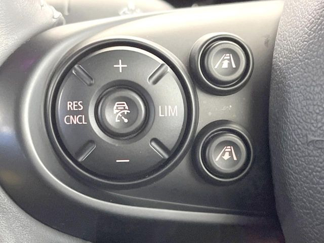 �����[�_�[�N���[�Y�R���g���[��:�O�̎ԂƂ̎Ԋԋ��������ɂƂ�A��葬�x�Ŏ������s���Ă���鎟����̃N���[�Y�R���g���[��!��ɍ������H�⎩���Ԑ�p���H�Ŏg�p����֗��ȋ@�\�ł�!
