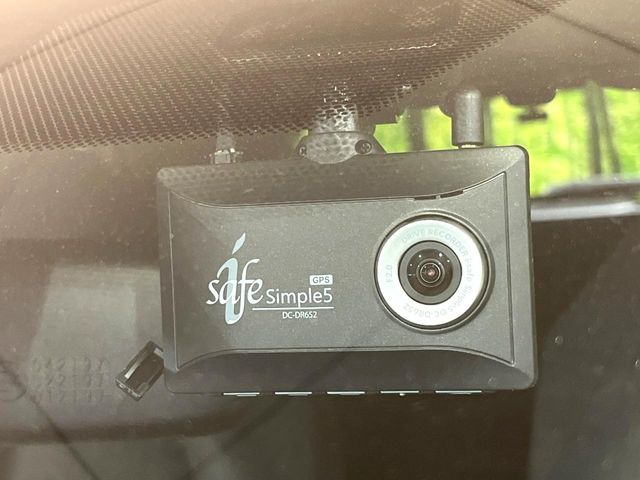 �y�h���C�u���R�[�_�[�z�h���C�u���R�[�_�[����!���s���͂������A������^�]�⎖�̂ɑ��������ہA�f���ŋL�^���A����̃��X�N�ɔ����܂��B���L�^�pSD�J�[�h�͂��q�l�����g�ł��������������K�v������܂��B