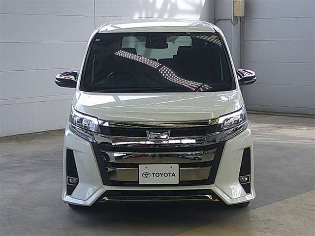 ノア1.8 ハイブリッド Si W×B II