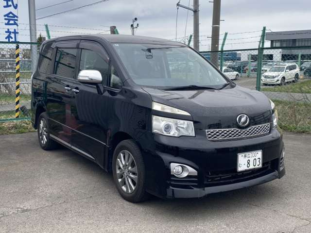 ヴォクシー2.0 ZS 煌II 4WD
