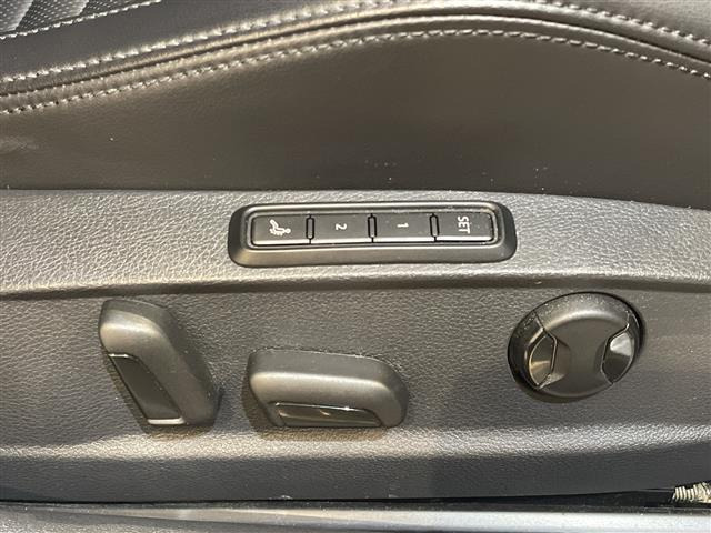 パサートオールトラックTDI 4モーション アドバンス ディーゼル 4WD