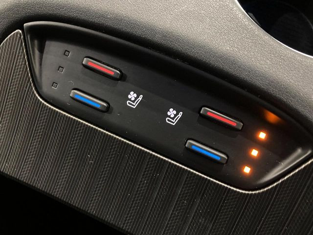 ハリアー2.0 Z レザーパッケージ